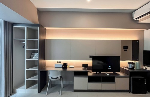 Pagedangan Apartment | Comfy and Spacious Studio Apartment Carstensz Residence