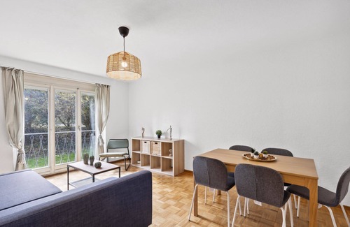 Center Apartment | Comfy Apartment in Calm Area