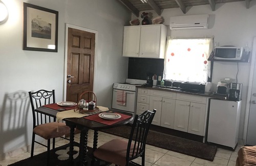 Discovery Bay Apartment | Comfy Apartment 15E in quiet Sagusta Gardens PLS with pool view
