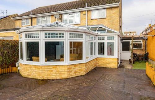 Reading Villa | Comfy Home- Coley Park