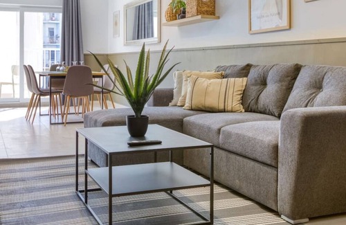 Pieta Apartment | Comfy living in central 2BR home with WIFI & AC