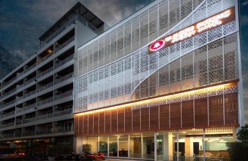 Patong Hotel | Comfy M.U.Den Patong Phuket