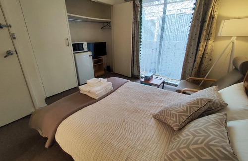 Bruce House | Comfy master room in Bruce, ACT