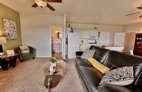 Prescott House | Comfy Mountain Side Stay - Incredible Views