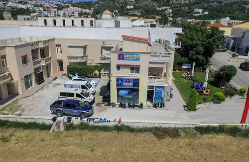 Almyrida Apartment | Comfy & spacious apt, 2 minutes from the beach