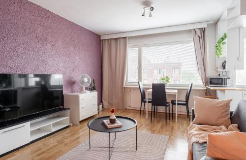 Jyvaskyla Apartment | Comfy Studio Apt in Prime Downtown Location