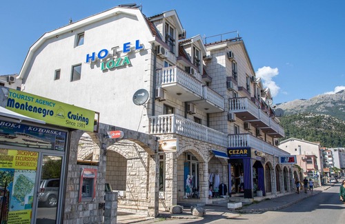 Rozino Apartment | Comfy Twin Room W Breakfast Near The City Center