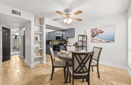 South Gate Ridge Condo | Comfy Two-Story Seahorse Haven Beach Condo