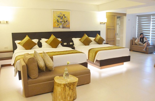 Manoc-Manoc Hotel | Commander Suites de Boracay