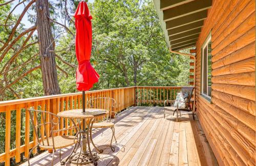 Phoenix Lake-Cedar Ridge House | Community Lake Access Peaceful Cabin in Sonora!