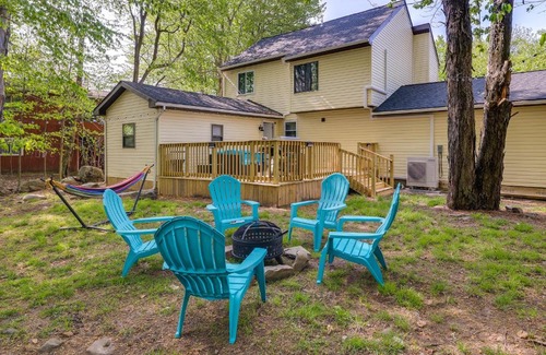 Tobyhanna House | Community Pool, Lake Access Tobyhanna Retreat!