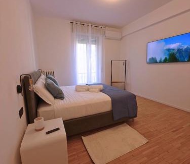 Como Apartment | Como Lake, Dolce Vita - 2 Suites & Vista Duomo