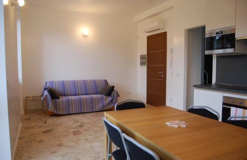 Albate Apartment | COMO LAKE - SUNRISE - ECO FLAT IN A VILLA