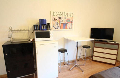Hietalahti Apartment | Compact studio apartment near Helsinki city center (ID 7431)