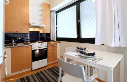 Kluuvi Apartment | Compact top-floor studio apartment in Helsinki city center - Mikonkatu 25