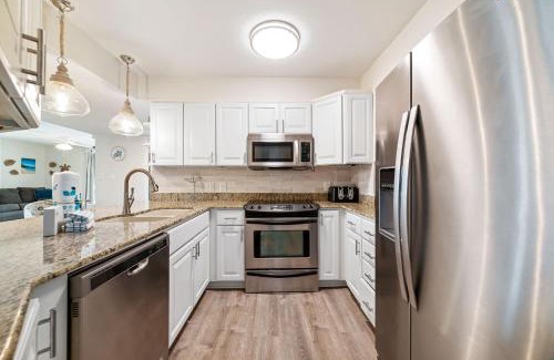 Gulf Shores House | Compass Point 309