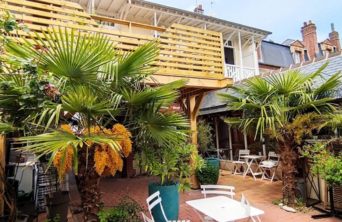 Villers-sur-Mer Cottage | Complete cottages 200m from the beach 18/20 people
