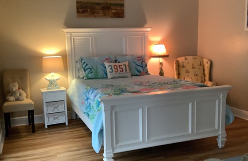Pass Christian House | Complete, cozy apartment with laundry, pool and parking just off I-10.