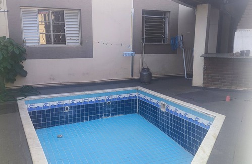 Campinas House | Complete House for Couples, Wi-Fi, Kitchen + Optional Pool!