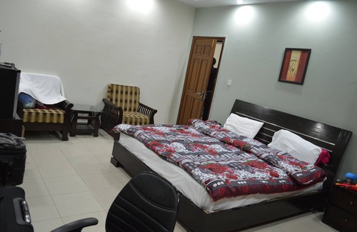 Islamabad House | Complete upper floor with central heating system/AC