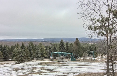 Boyne Falls Condo | Completely New 4BR Luxurious Creekside Condo With Private Hot Tub