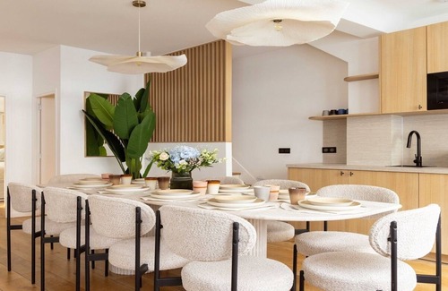 Epinettes Apartment | Completely refurbished& custom-built 2 living rooms, 6premium bedrooms, &terrace