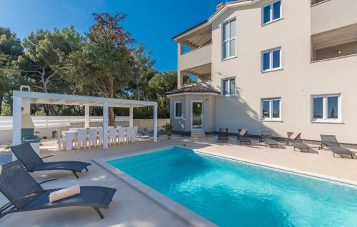 Premantura Villa | Complex Kamenjak