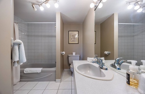 Piedmont Hotel | Complexe Le 60