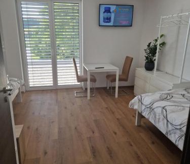 Cerkvenjak House | Cona rooms