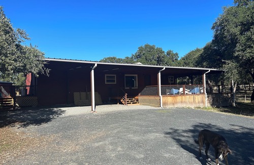 Uvalde House | Concan Leakey area - 20 mins to Garner Park, Reagan Wells, Dry Frio River