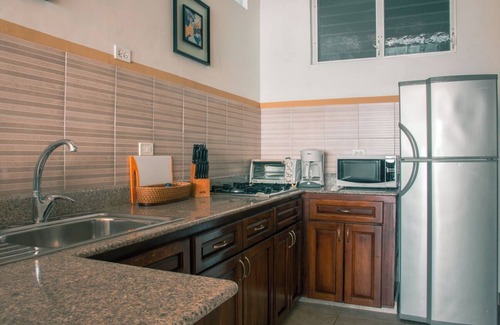 Boca Corona Apartment | Conch – Oceanfront Ground-Floor Studios – Panama