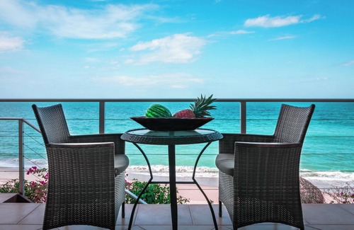 Boca Corona Apartment | Conch – Oceanfront Ground-Floor Studios – Panama