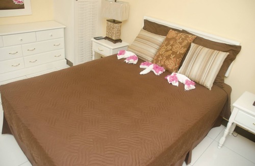 Ocho Rios Hotel | Conch Shell Studio at Sandcastles