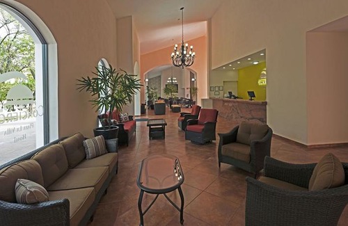 Villa de Alvarez Hotel | Concierge Plaza La Villa