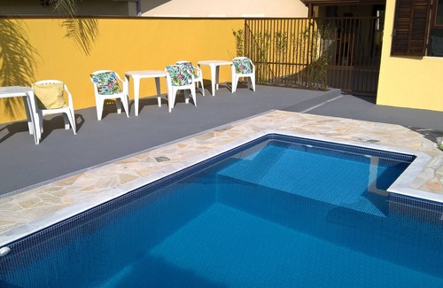 Caraguatatuba House | Cond.P. Patrimonium swimming pool, barbecue, 24h security WI-FI Air Conditioning