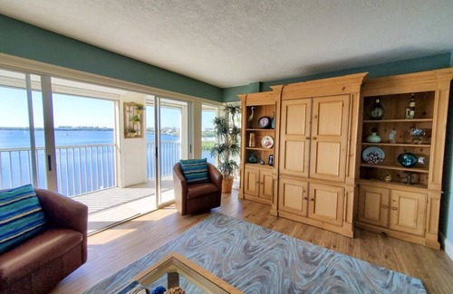 Bonita Springs Condo | Condo ∙ 2 bedrooms ∙ 4 guests