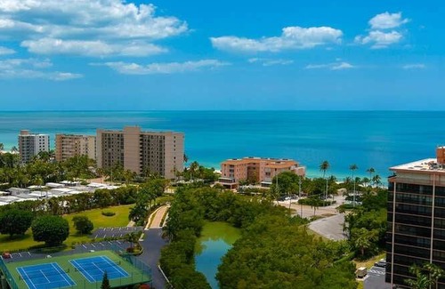 Bonita Springs Condo | Condo ∙ 2 bedrooms ∙ 4 guests
