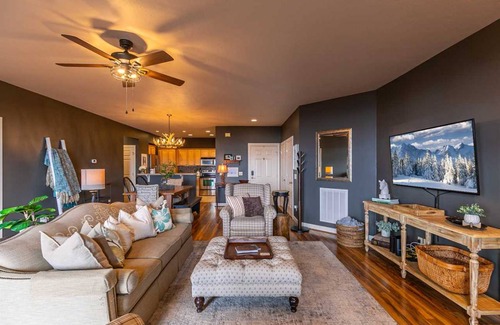 Sugar Mountain Condo | Condo ∙ 2 bedrooms ∙ 4 guests