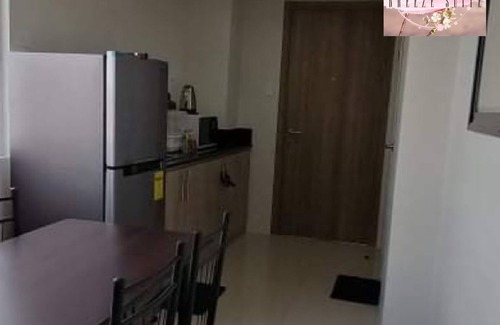 San Dionisio Condo | Condo 2Bedroom w/Balcony - near to Manila Airport