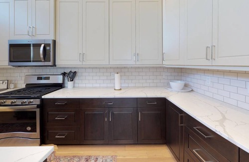Bloomington Condo | Condo ∙ 3 bedrooms ∙ 6 guests