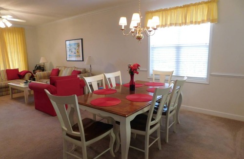 North Myrtle Beach Condo | Condo ∙ 3 bedrooms ∙ 6 guests