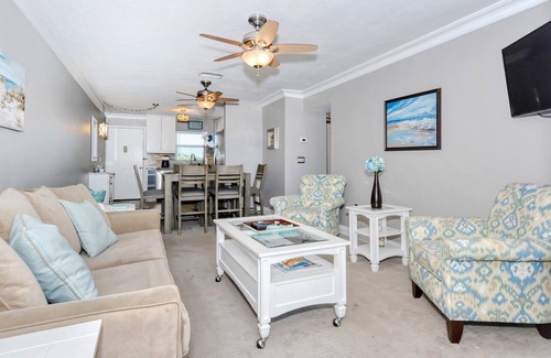 Siesta Key Condo | Condo# 319 Located across the street from Siesta Key Beach, Gulf and Pool View Condo!