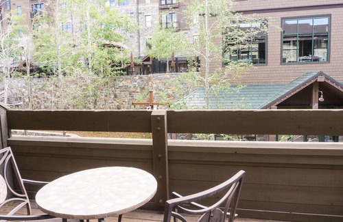 Truckee Condo | Condo ∙ 4 guests