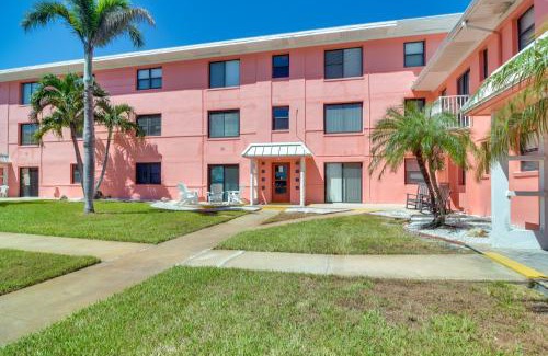 St. Pete Beach Apartment | Condo at Upham Beach Park with Heated Pool Access!