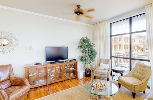 Port St. Joe House | Condo by the Bay w/ A/C, a Balcony, & Free WiFi plus Shared Pool & Beach Access