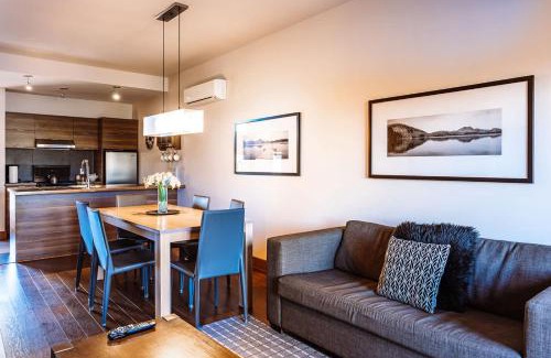 Lac Superieur Village House | Condo by the Lake - Mountain View & Resort