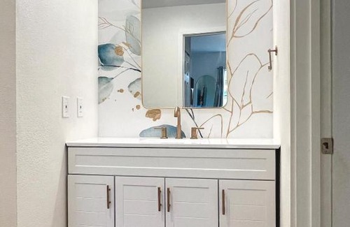 Florida Central Atlantic Coast Apartment | Condo close to Epic Universe - free parking