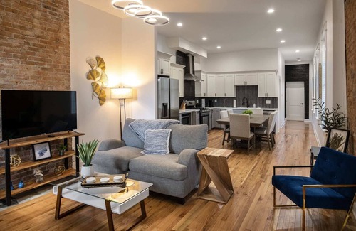 Covington Apartment | Condo Combo on Lee - Two in one!