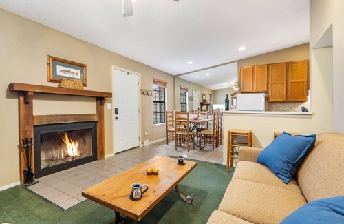 Kimberling City House | Condo in Kimberling City-Peaceful Ozark Views-Near Table Rock-Free Attraction Tickets