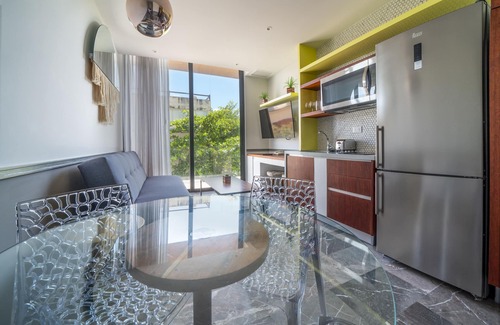Ejidal Apartment | Condo Jade - Singular Joy Residences
